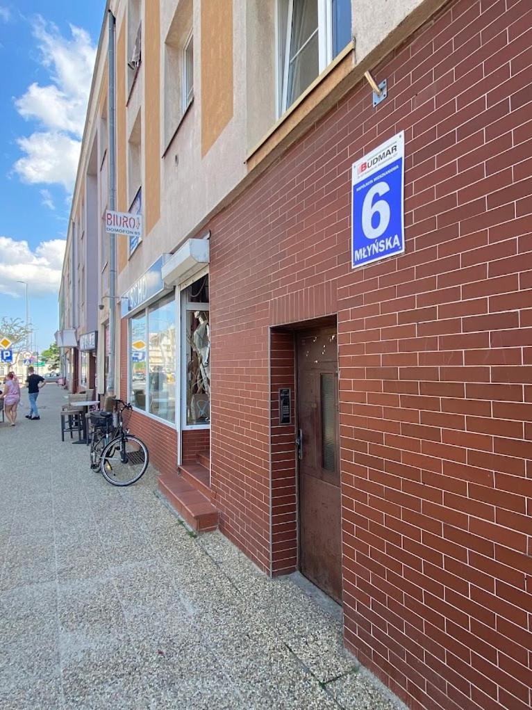Apartament Przy Ratuszu Koszalin Esterno foto